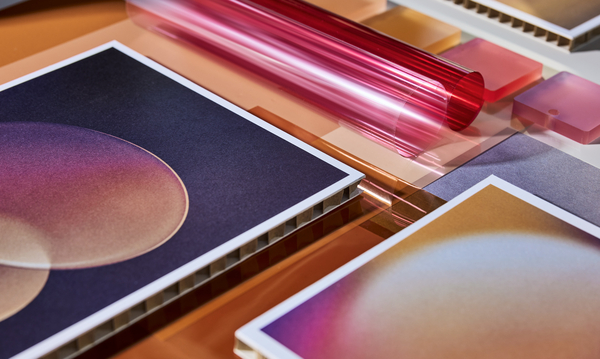 New Aspects #01: Colour Transparency